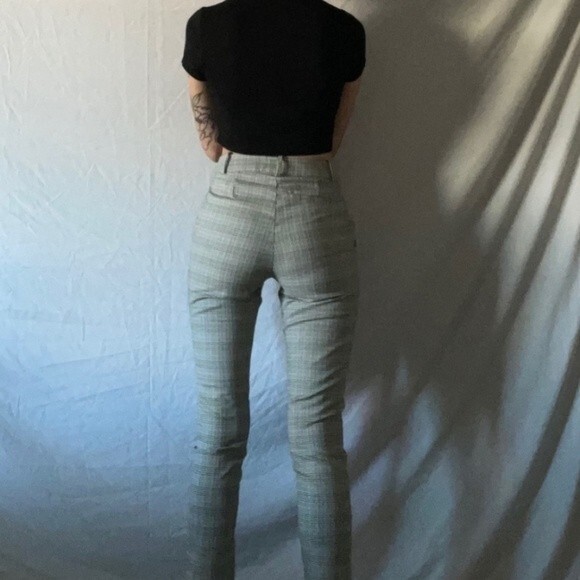 H&M Green Plaid Skinny Trousers - Picture 3 of 9